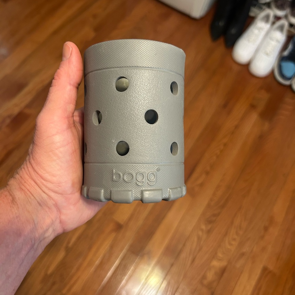 BOGG STEEL GRAY RUBBER KOOZIE - Picture 8 of 8